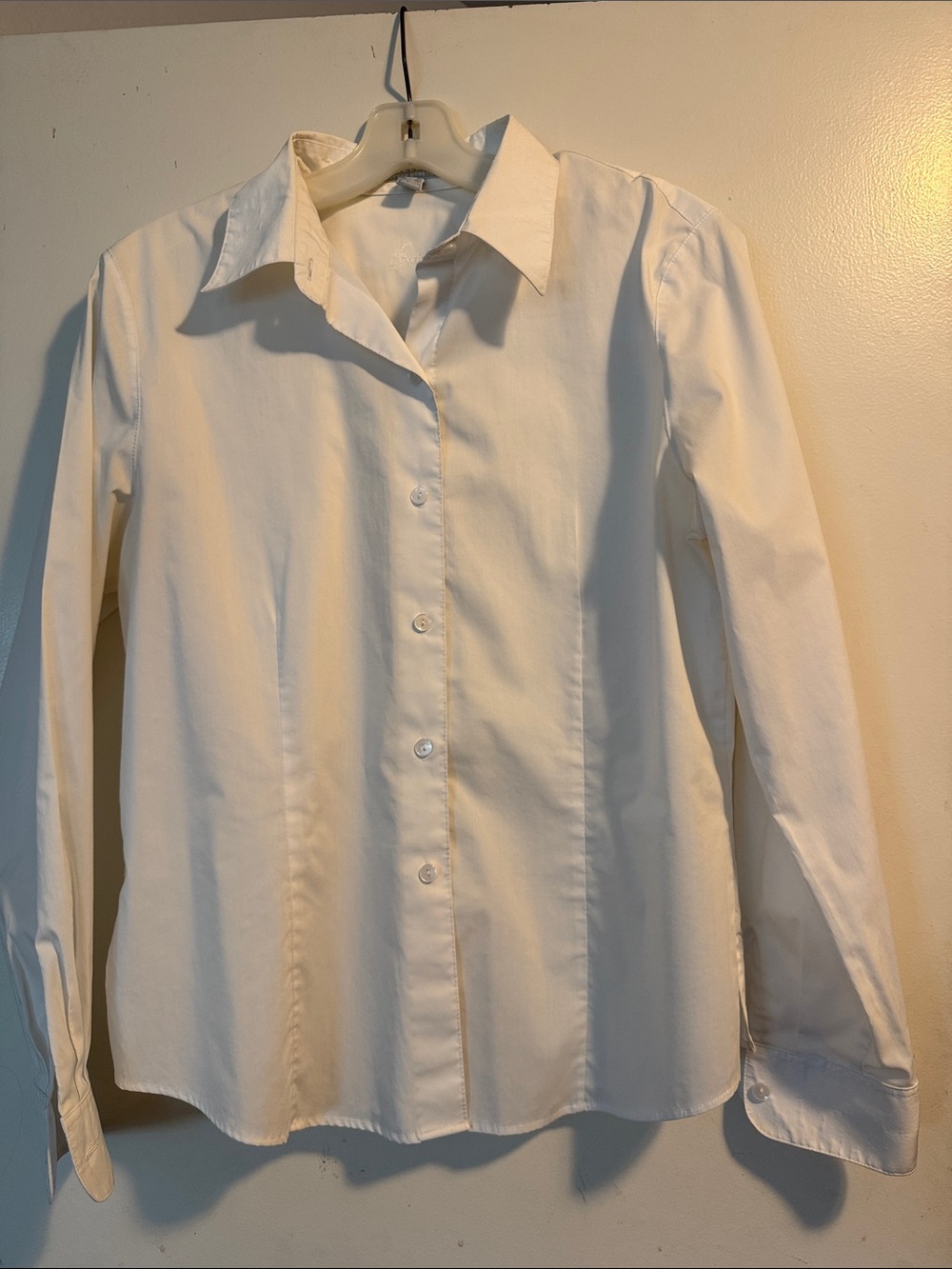 Foxcroft White Button-Front Blouse